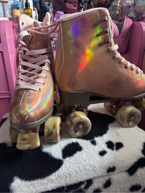 Holographic Pink Roller Skates - Women's Stylish Retro Quad Skates - ANGEL SKATE